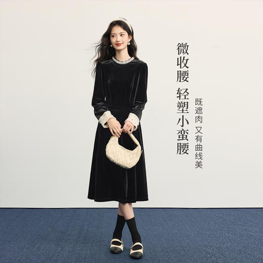 【10/29新品】熙世界法式千金感丝绒连衣裙女2025秋冬新款优雅气质赫本风小黑裙 商品图2