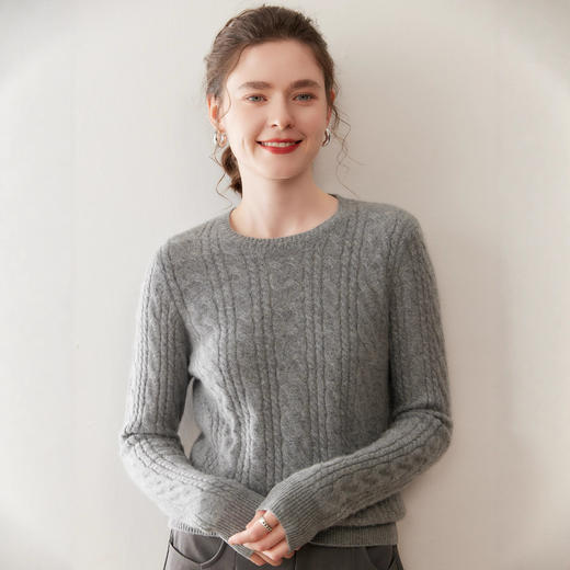 「高货rg」全新升级【铂金会员367/天猫499/差价132】(10715)洛诗琳时尚圆领羊绒衫2025冬季气质绞花软糯保暖针织毛衣 商品图3