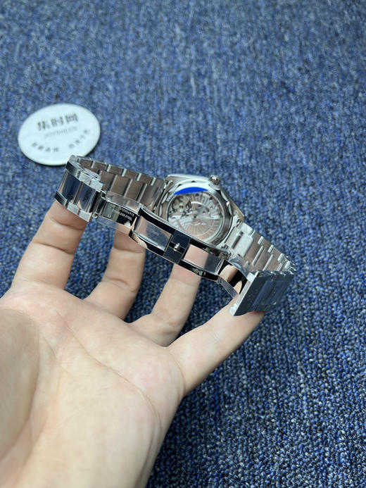 欧米茄VS海马150米系列 柚木蓝 小蓝针 6点位日历 Aqua Terra 150米腕表 8900一体机 男士腕表 表径41mm 商品图7