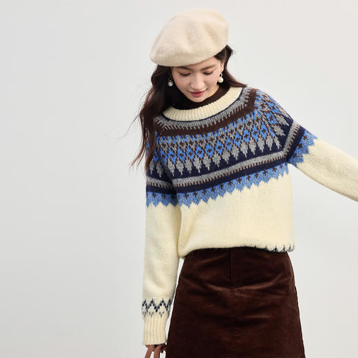【周末秒杀】熙世界【费尔岛毛衣系列】圆领套头提花羊毛针织衫女2025冬季新款 商品图4