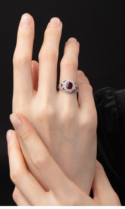 独角鹿西洋古董 1910年代欧洲出品铂金镶嵌红宝石及钻石戒指 商品图1