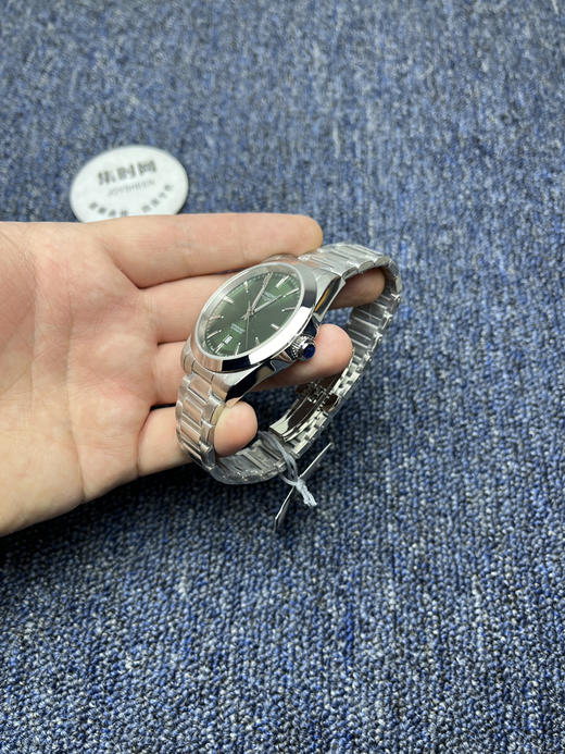 优雅焕新 浪琴新款康卡斯系列 悦动系列 薄荷绿 男士腕表
搭载进口西铁城 商品图3