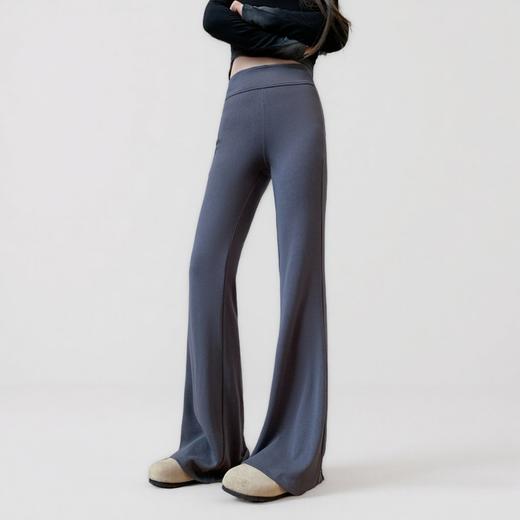 显瘦弹力氨纶混纺微喇裤 商品图0