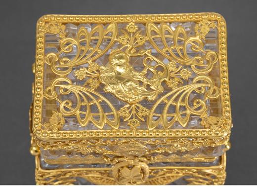 独角鹿西洋古董 19世纪末法国出品新艺术风格蝴蝶花叶主题铜鎏金精雕装饰水晶珍宝盒 商品图4