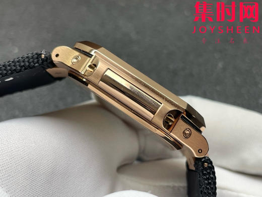 百达翡丽重磅推出新款 CUBITUS系列5822P-001 P1方形鹦鹉螺 男士腕表 瞬跳大日历窗，星期及月相显示功能 商品图8