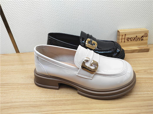 2023豪行春季新款23101588真皮时尚休闲低跟女鞋单鞋皮鞋 商品图1