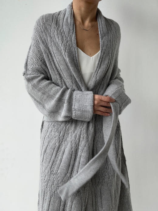 TU｜C05AW24-KW10- 针织绞花中长开衫 [ BK00黑 / GY00灰] 商品图7