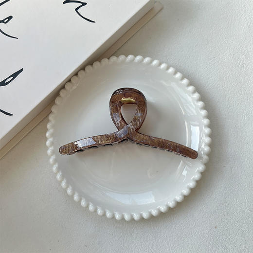 美观实用云石质感八字抓抓夹-纪念日百货门店同款165243730 商品图4