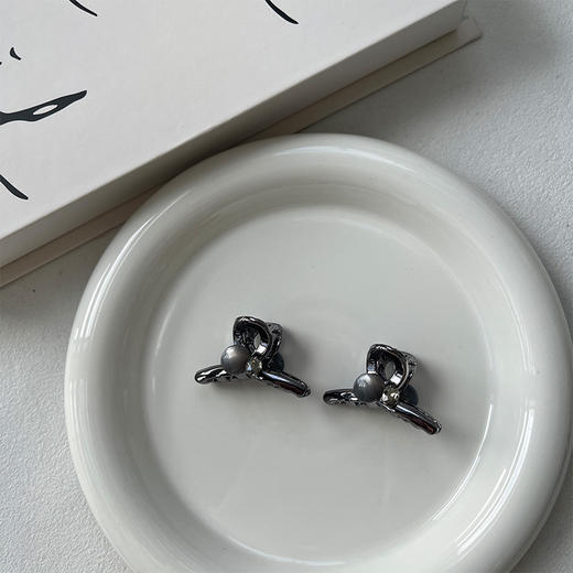 精致日常枪黑星云珠饰对装抓夹-纪念日百货门店同款165243810 商品图4