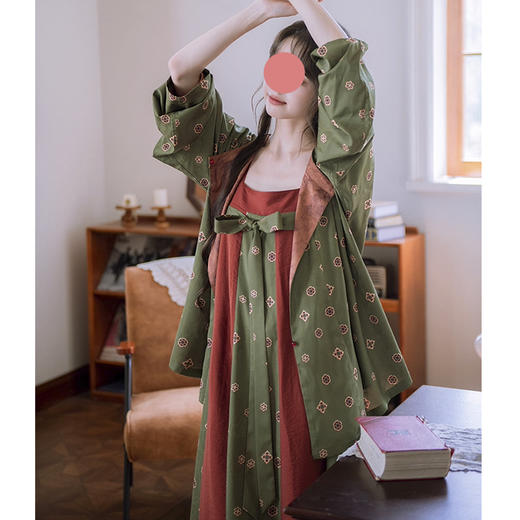 裁缝学苑AS588两面穿唐风圆领袍纸样背带裙汉服外套打版裁剪图纸 商品图4