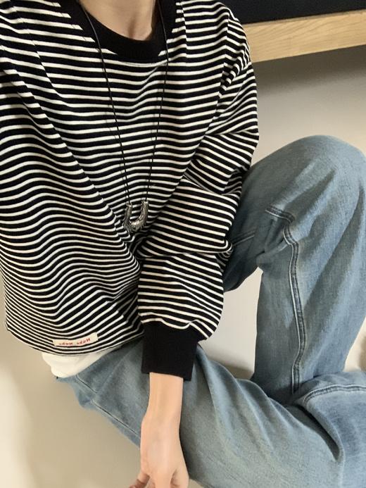 老米优品🎈3-5天。韩代同款《100%棉 高支棉条纹落肩袖卫衣》好品质！秋冬单穿叠搭神器，条纹控大爱！WY251027A 商品图2