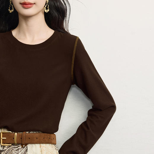 【周末秒杀】熙世界软糯肌柔纱针织打底衫女2025秋冬新款复古长袖内搭修身上衣 商品图4