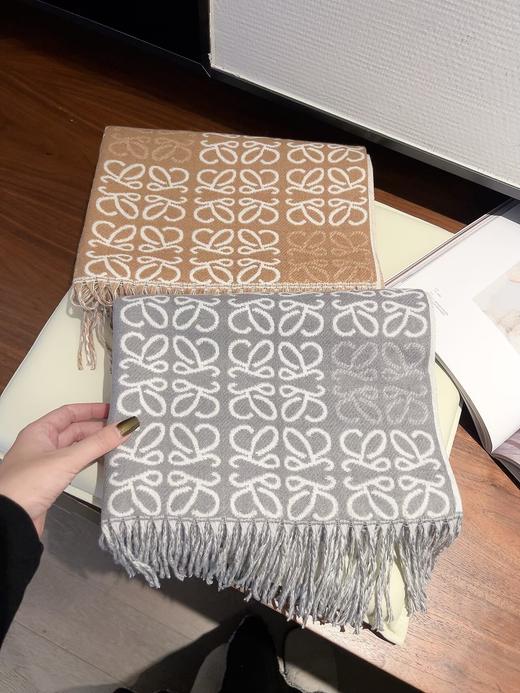 G608 Lo#ewe双面羊绒围巾 商品图1