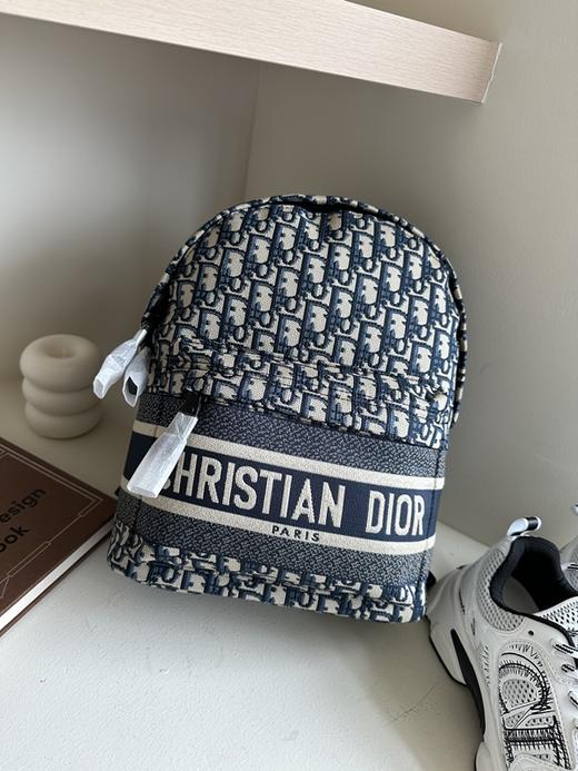 【双11充值2300元】补现金280元换赠迪奥刺绣老花满印 科技面料 背包双肩包 （MM）不配包装此款 商品图0