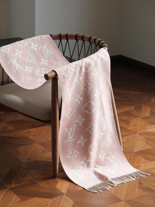 【双11充值1111元】围巾赠品-LV、古驰、芬迪、香奈儿等大牌羊绒围巾合集 商品图5