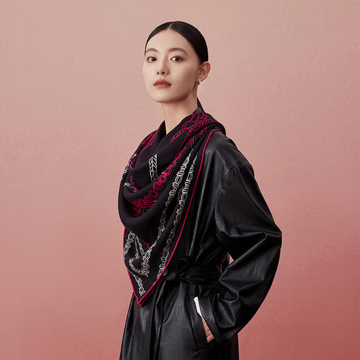 万事利“马德里”128厘米丝羊毛围巾 商品图1