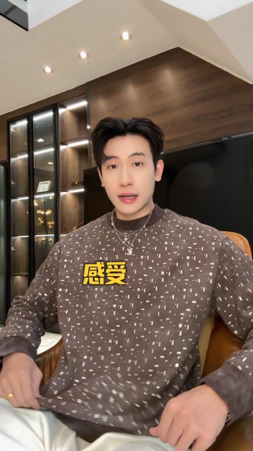 11309SDSA秋冬新款痞帅男装时尚纯色压线拉链口袋圆领卫衣百搭套头上衣 商品图6