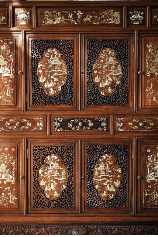 【已售】独角鹿西洋古董 19世纪末亚洲出品传统亭台人物主题螺钿镶嵌边柜 商品图5