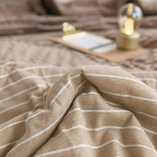 【M家同款】愉悦之家 撸猫感柔顺被 春秋被/冬被  触感对标顶级猫肚皮，细腻顺滑软fufu；可机洗 商品图5