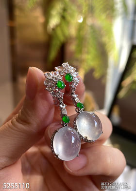 5255110，蛋面耳坠。具体价格微信咨询
