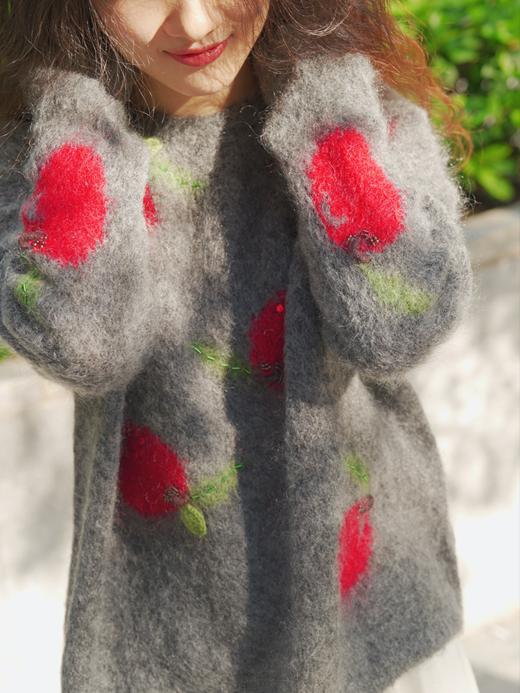 俏皮减龄 苹果嵌花马海毛混纺毛衫FCF3WST130 商品图8