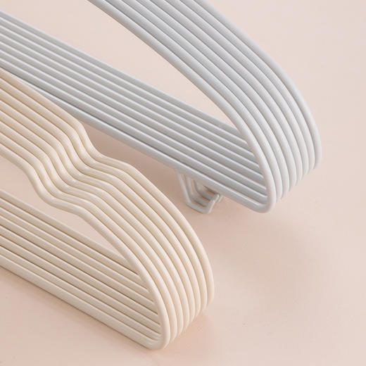 【茶花】浸粉加粗护肩无痕衣架8只 商品图5