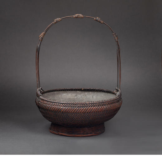 独角鹿西洋古董 19世纪日本出品唐物式敞口钵形竹编提梁花笼 商品图0