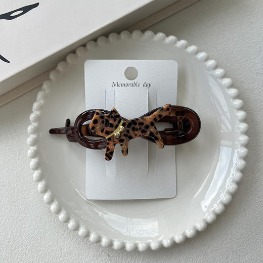 韩系质感扭夹盘发夹-纪念日百货门店同款165244071 商品图1