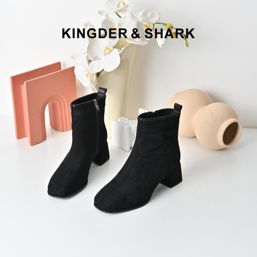 经典鲨2025年冬季专柜新款中粗跟加绒加厚御寒瘦瘦靴短靴女KW359-558051 商品图0