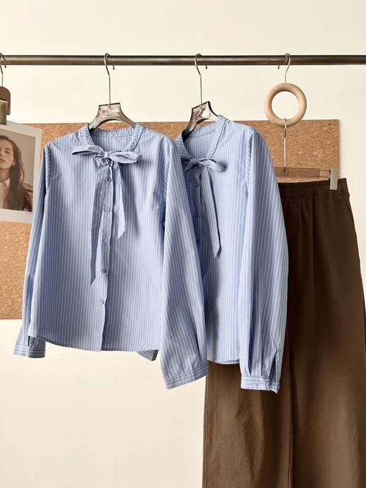 蓝色条纹蝴蝶结绑带衬衫 | 清新又显白，自带一种静谧的文艺感【3-5天发货】 商品图1