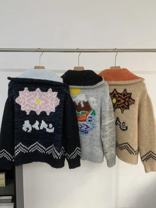 马户家联名锦鲤提花珍珠拉链混色粗针针织开衫 商品图6