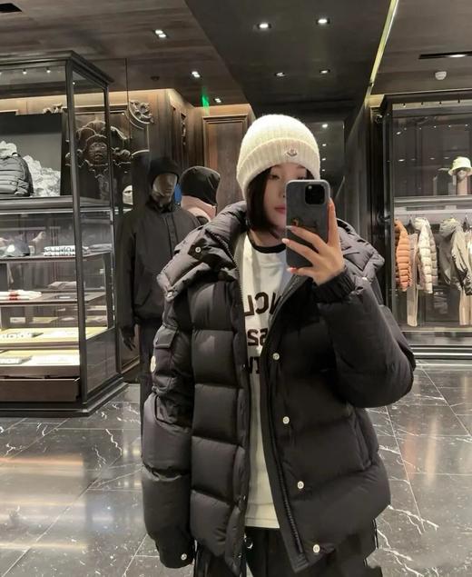 蒙口情侣款雾面哑光玛雅短款白鹅绒羽绒服 商品图1