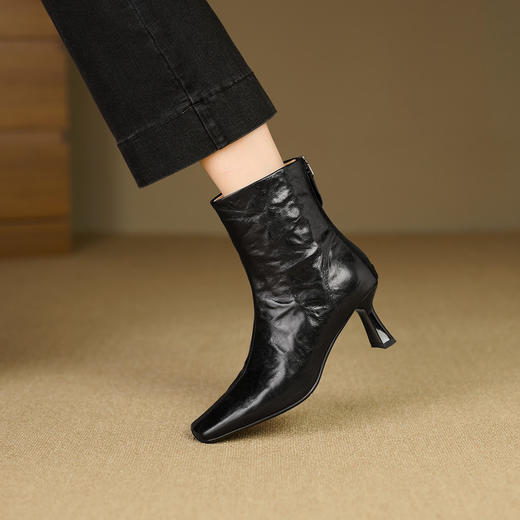 【预售5天】法式方头百搭粗跟短靴女头层手抓羊皮高跟瘦瘦靴复古风踝靴HHY&HH9107 商品图3