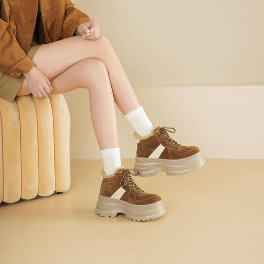 Westory2025年冬季绒面厚底保暖高帮靴休闲大地色系超轻增高短靴W25DS86151 商品图2