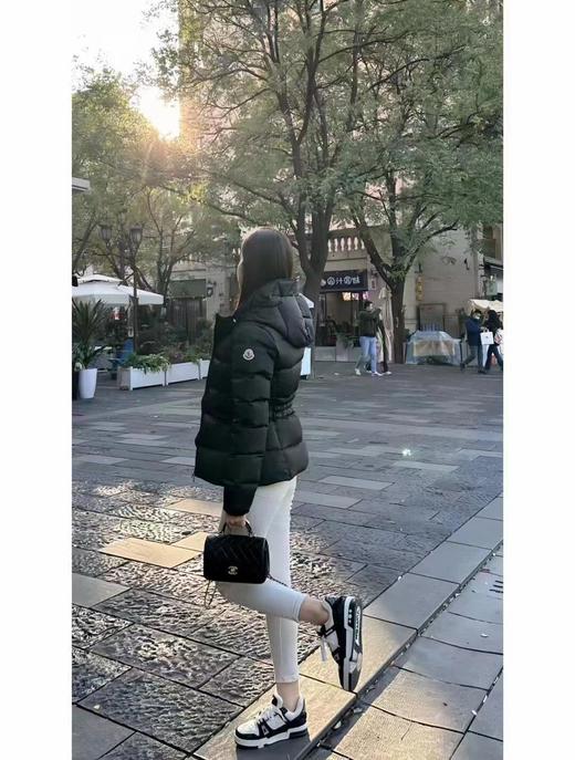 蒙口 秋冬新款Avoce系列女士修身短款收腰羽绒服外套（SS） 商品图1