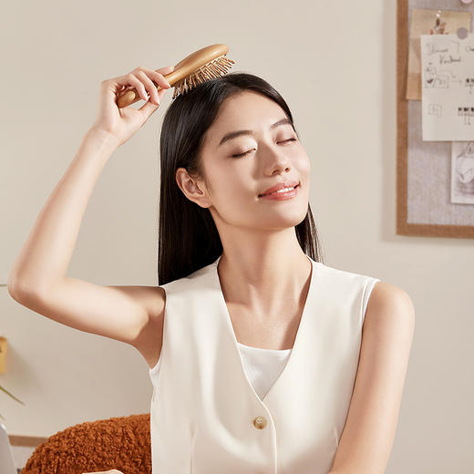 初心| 调压按摩梳欧洲榉木 商品图1