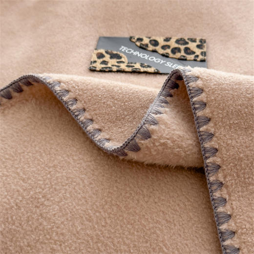 紫罗兰 云朵绒纯色毯VDZLPMT13798 商品图6