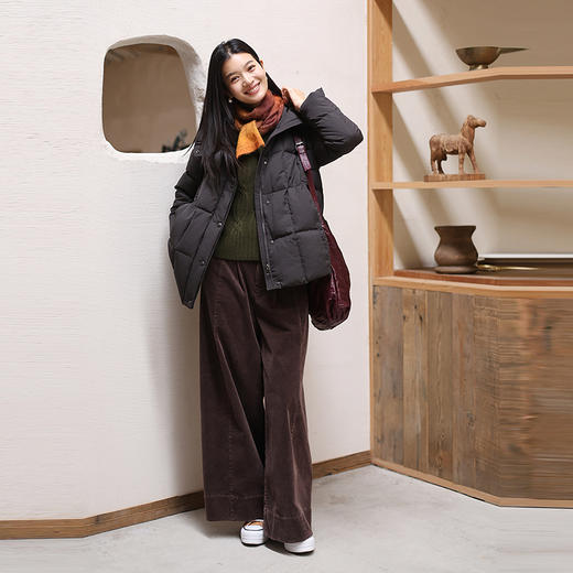 绽放657朵/栗绒·灯芯绒炒雪花工艺半腰松紧阔腿裤女休闲长裤新款 商品图3