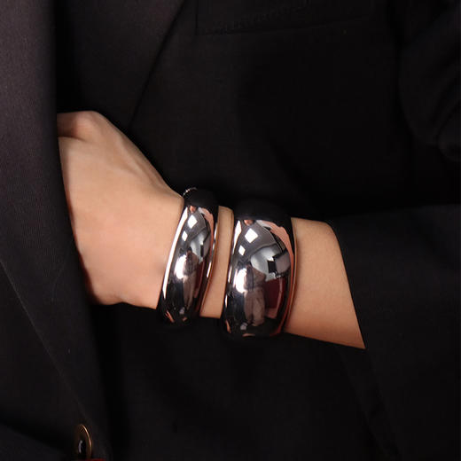 Mordern Art 现代艺术时期 | 水滴镜面手镯 商品图2