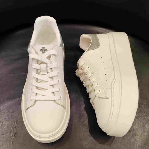 LFGJ凌介女鞋 20502时尚百搭休闲鞋 商品图2