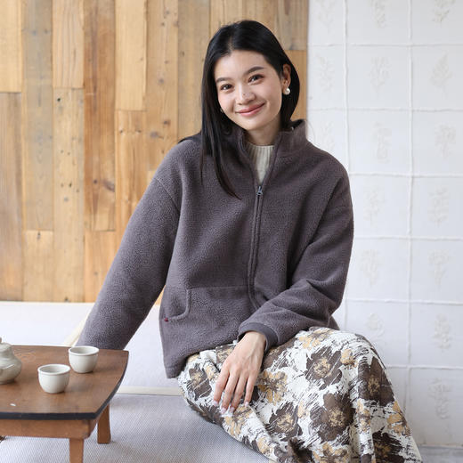 特绽放744朵/晴天·棉摇粒绒立领开襟落肩长袖双层卫衣百搭上衣女 商品图3