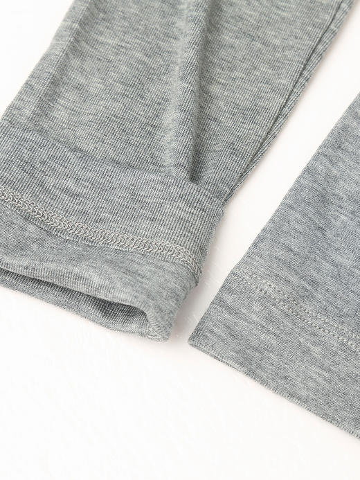 浅灰色半高领坑条针织打底衫 修身长袖上衣 春秋冬三季百搭显瘦内搭基础款T恤 商品图3