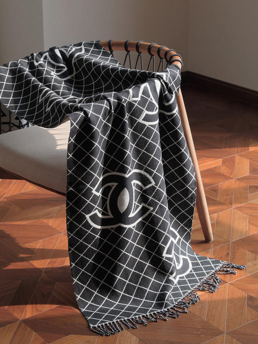 WJ10-香奈儿 双面Logo简约休闲时尚百搭 绒线围巾 女款（QZ*MM） 商品图5