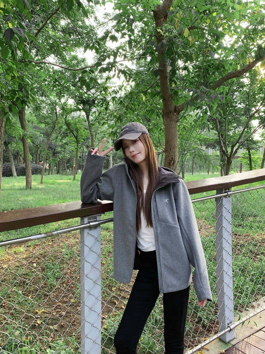 袅家功能性科技面料45%羊绒轻质防磨刺绣连帽拉链软壳卫衣帽衫 商品图2