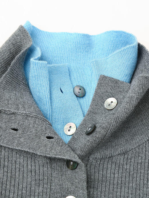 撞色设计感半高领针织衫 灰色坑条修身长袖上衣 多扣装饰秋冬叠穿显瘦打底衫 商品图2