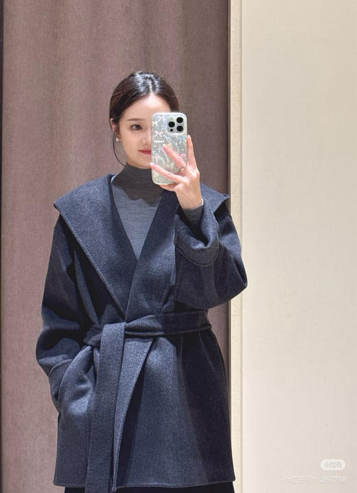 1028-7 小禾女士连帽短款大衣 商品图10