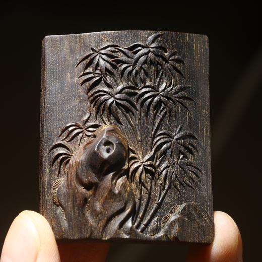BC.IN10.24-1   东马沉水(竹节)挂件 ，13.42g 商品图0