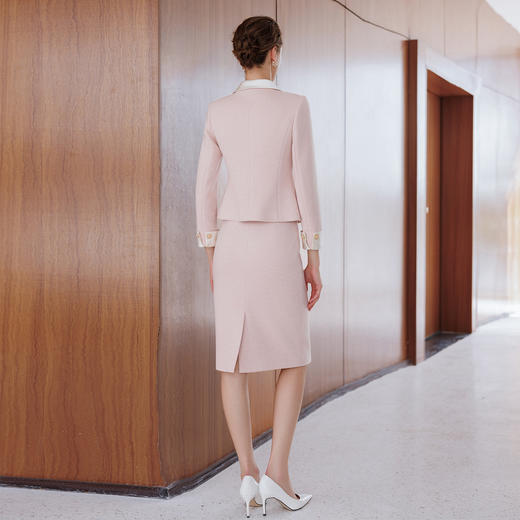IWY/高级感樱花粉色雪尼尔羊毛套装女秋冬长袖美容院接待工作服套裙CS2545 商品图4