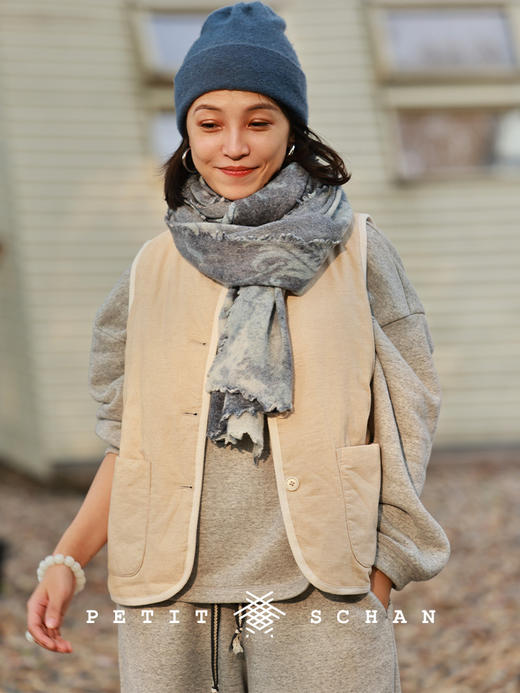 PETIT SCHAN小闪 ACC#044 Late Blue 后青花 羊绒小圈纱绢丝手工印染大披肩围巾 商品图3