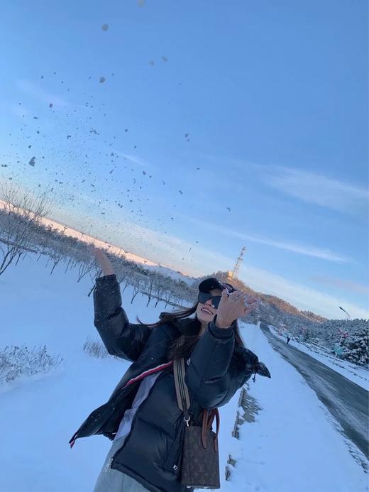 蒙口 MC09 羽绒服（帽子可拆卸）（SS） 商品图2